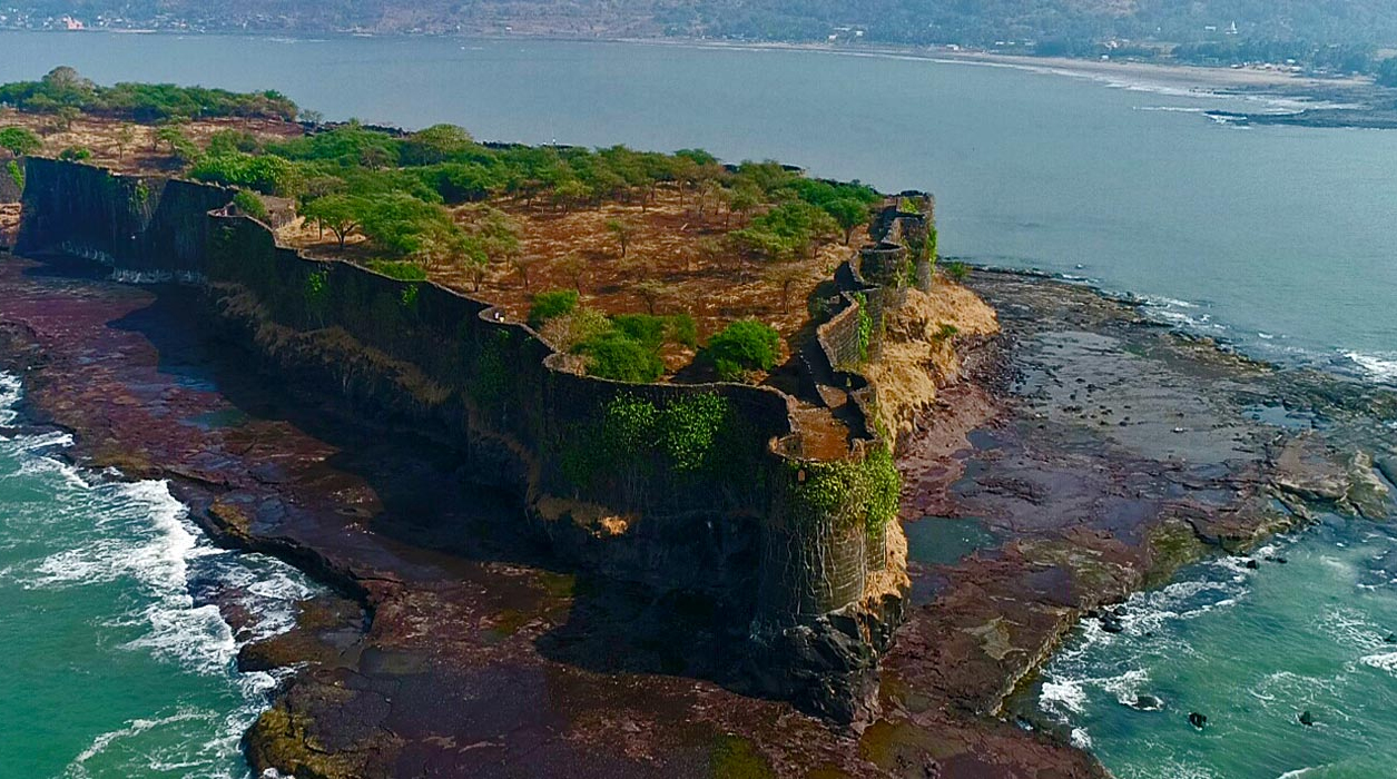 Top Beaches in Maharastra